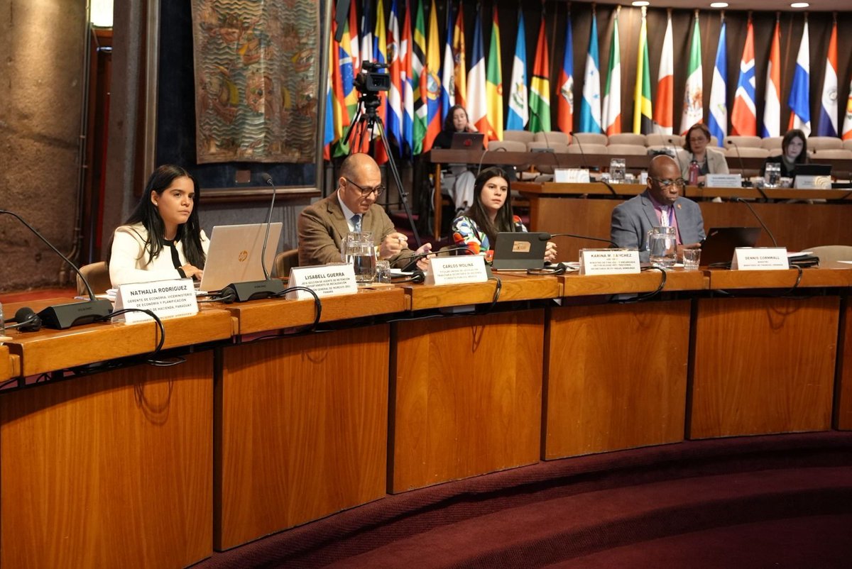 ECLAC tweet media