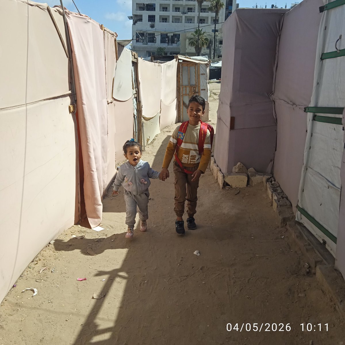 ModeMode1719926's tweet photo. Do not let the suffering of our children pass by without hearing every help and donation that saves their lives 

https://t.co/RcEQHWRXZb https://t.co/1205Qf19Bi