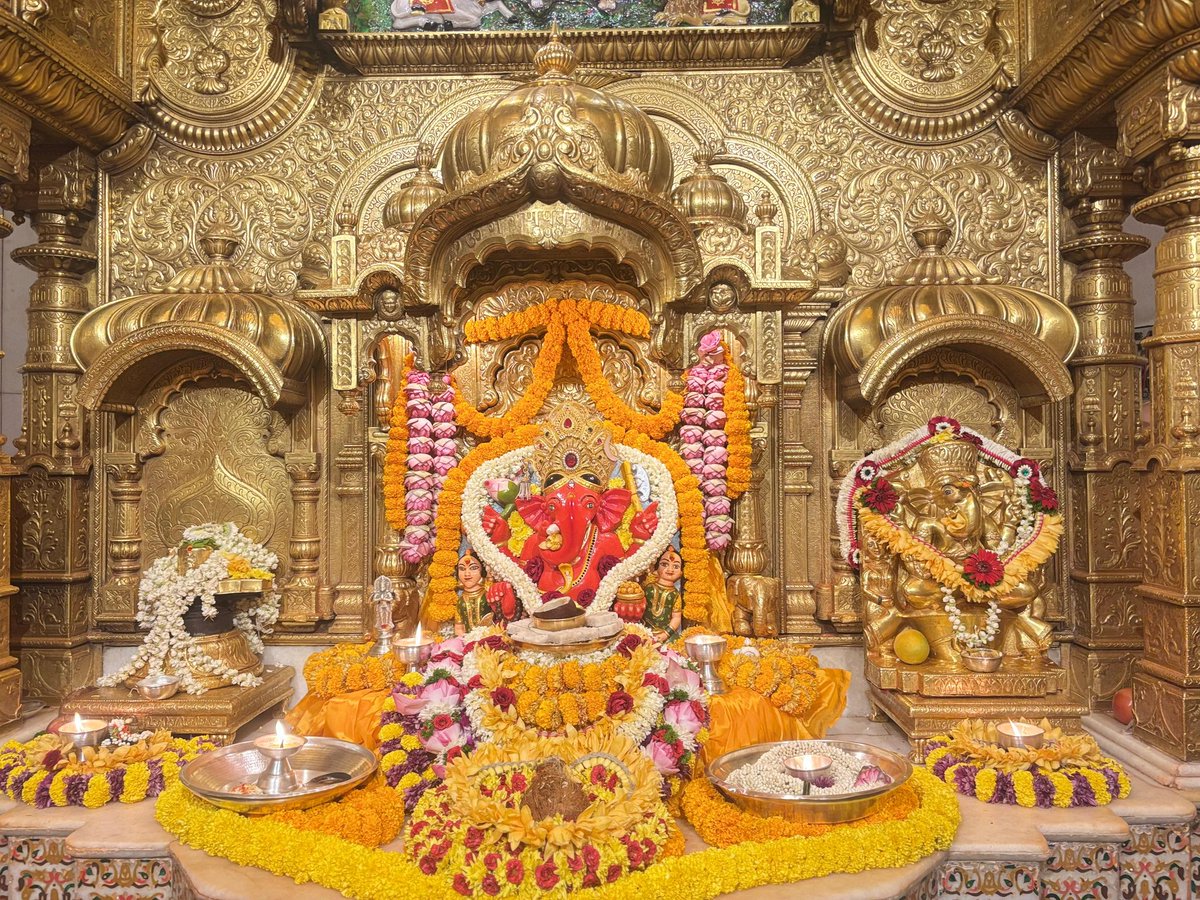Shree Siddhivinayak Ganapati Temple Trust tweet media