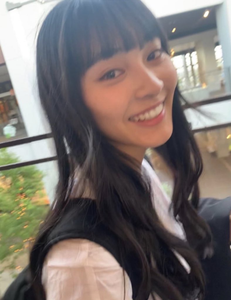 hina_rine1828's tweet photo. スカウト時、小学生にもかかわらず高校生と間違えられてスカウトされた北美梨寧さん。 https://t.co/nnDpgJBKln
