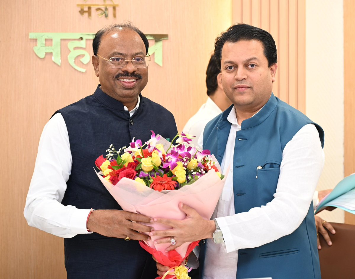 Amit V. Deshmukh tweet media