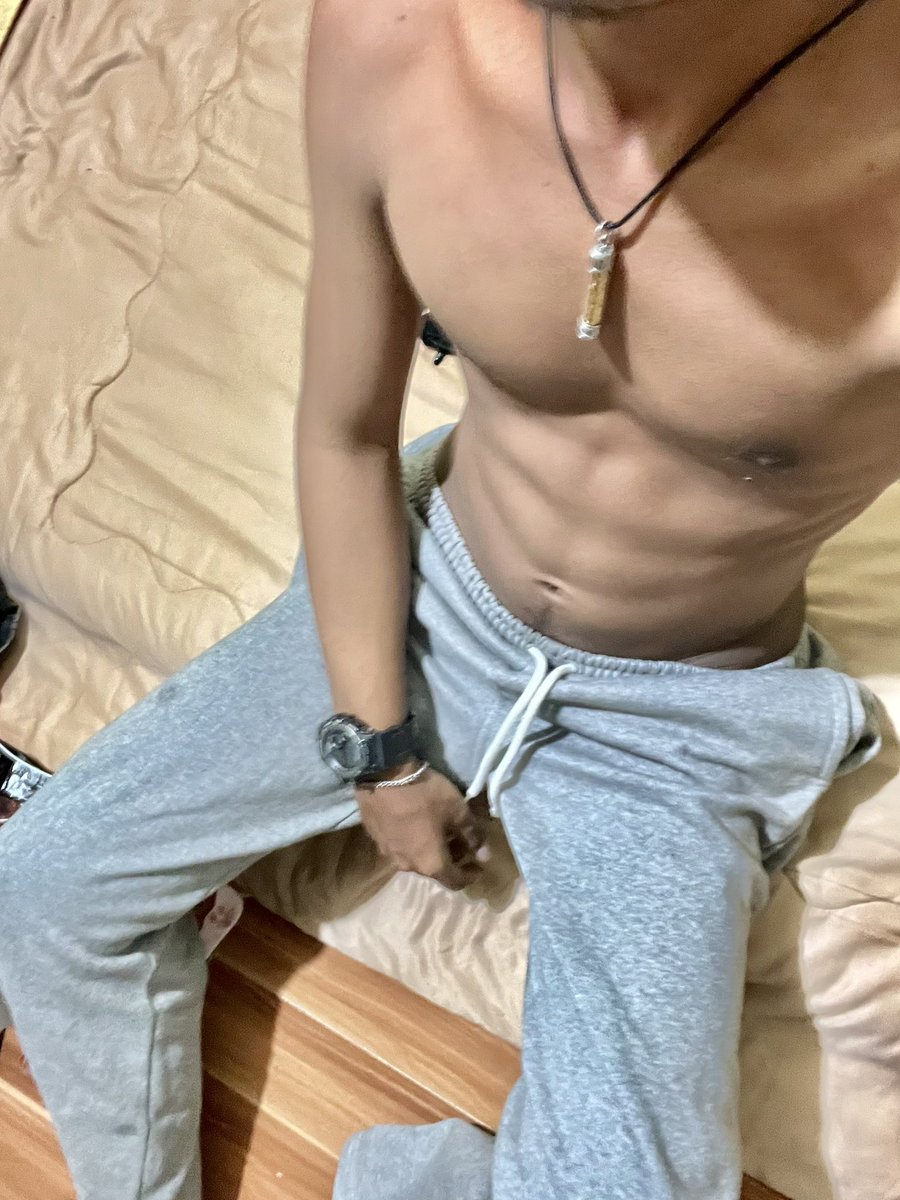 pongtea_egg's tweet photo. Can we sleep together 🛌💦 https://t.co/dCdpzl0I7W