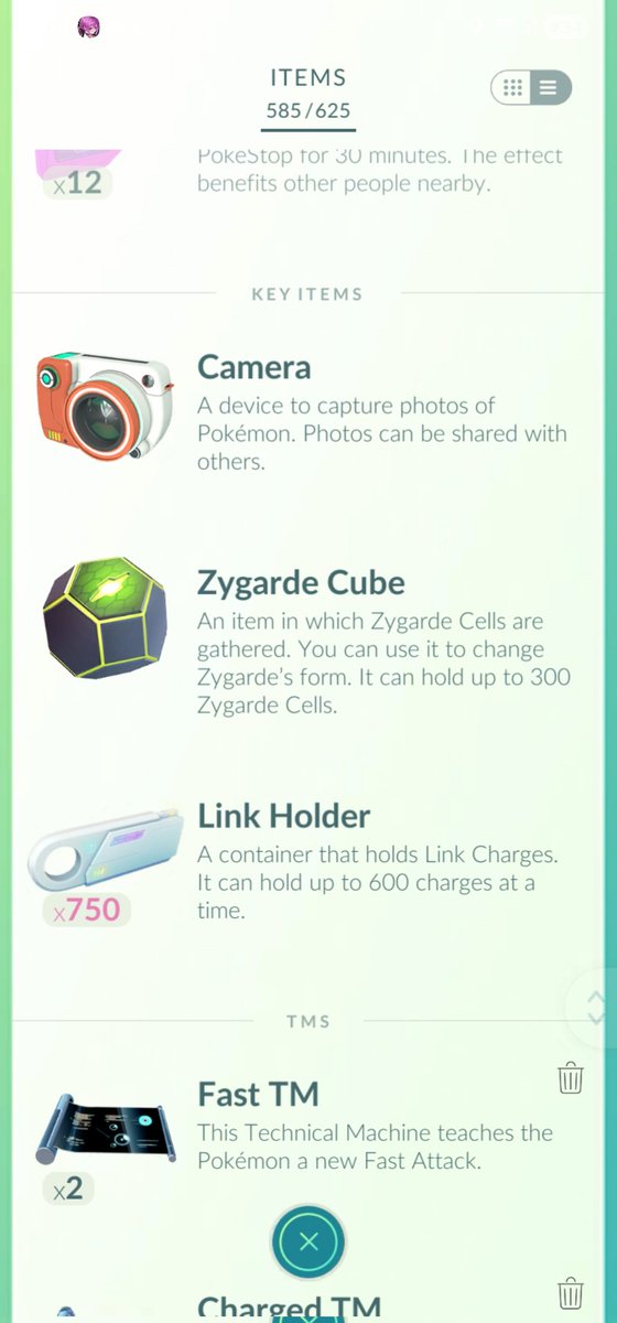 LooglePlus's tweet photo. @NianticHelp hi, so I didn't want to be too upset, but for the whole week of the steel resolved event I didn't get my mystery box, so I tried connecting my Lets Go Eevee game but no box appeared, so try Home but all I got was error? https://t.co/Lg55YzMAtR