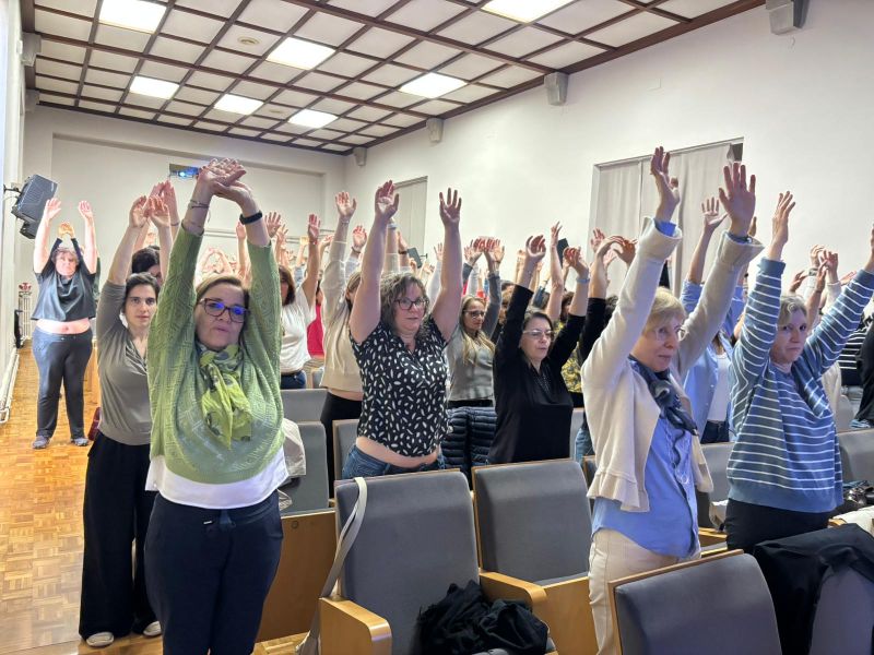 htrueta's tweet photo. ℹ️ Avui s'ha celebrat la Jornada de la Unitat d’Expertesa en Síndromes de Sensibilització Central #SSC de la Regió Sanitària #Girona.

La trobada ha permès  avançar en l’abordatge integral de malalties com la fibromiàlgia o la síndrome de fatiga crònica.

#ICSGirona #Fibromiàlgia https://t.co/j1n2fCFDjI
