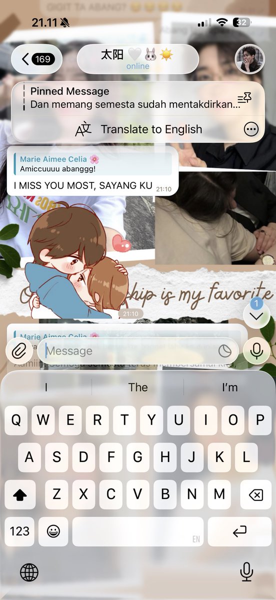 Abang yang katanya bukan WOA tapi diginiin aja adeknya happy beneran 🥰🥰🥰
Sayang banget sama abang! 🤍🤍