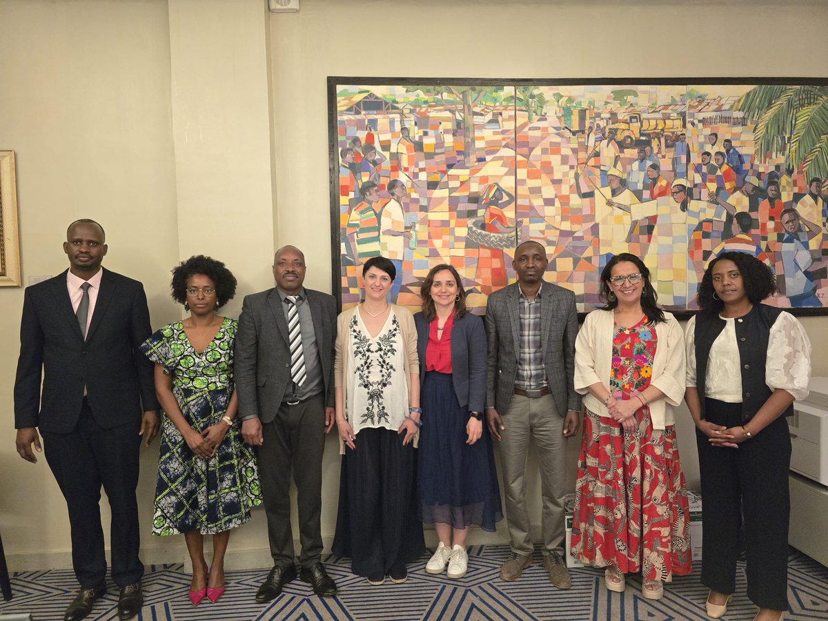 Disparitions forcées : le FOCODE et « Abacu bari he ? » en réunion avec les experts du Groupe de travail de l’ONU à Abidjan

#FocodeMagazine | 06 mai 2026

Abidjan, 5 mai — Dans la salle Monne Bou de l’Hôtel Mövenpick, à Abidjan, le FOCODE et l’association des familles des