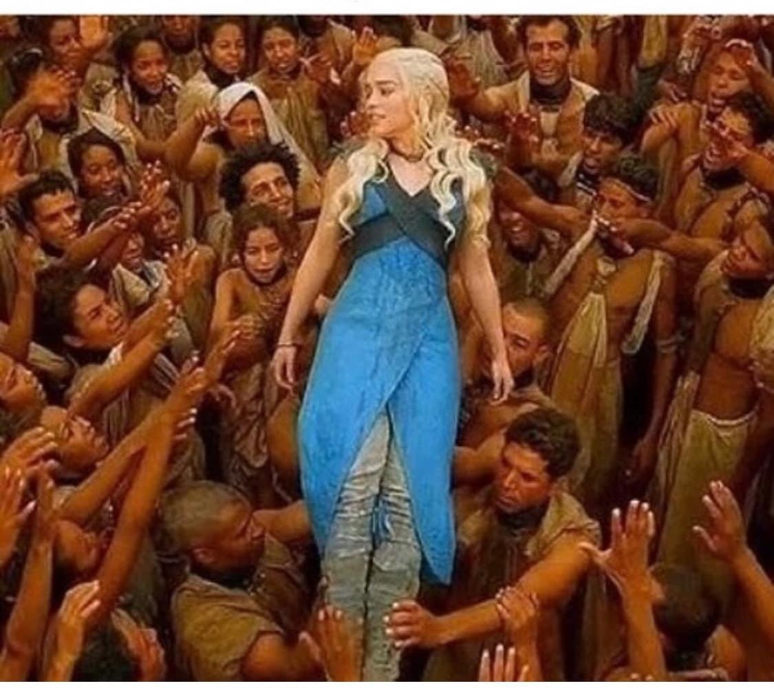 MissAmeric27624's tweet photo. @beyondresistpod @hakeemjeffries How white liberals see themselves supporting black folk.  😂😂🖕 https://t.co/diFvBx23vL