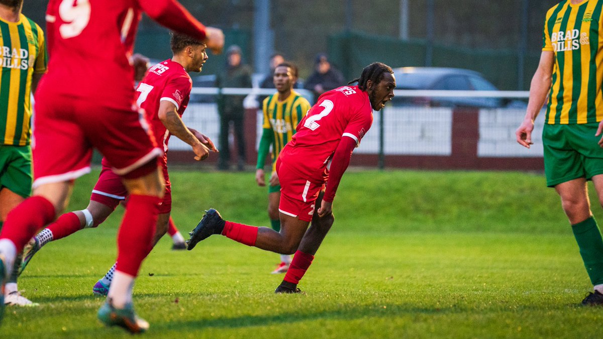 EKHumble19's tweet photo. 25/26✅
First full season at senior level for @RRFC_1971 guttered to not do it in playoffs still a season to be proud of on a personal level,

46 appearances 
46 starts
3 Goals ⚽️
3 Assists 🅰️
9 Clean sheets 🧼

Looking forward to the next season… https://t.co/AmbkRV6pTI