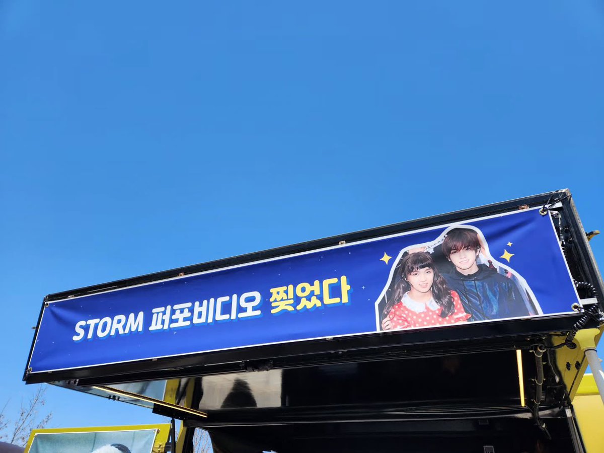 TAEYONG TH tweet media
