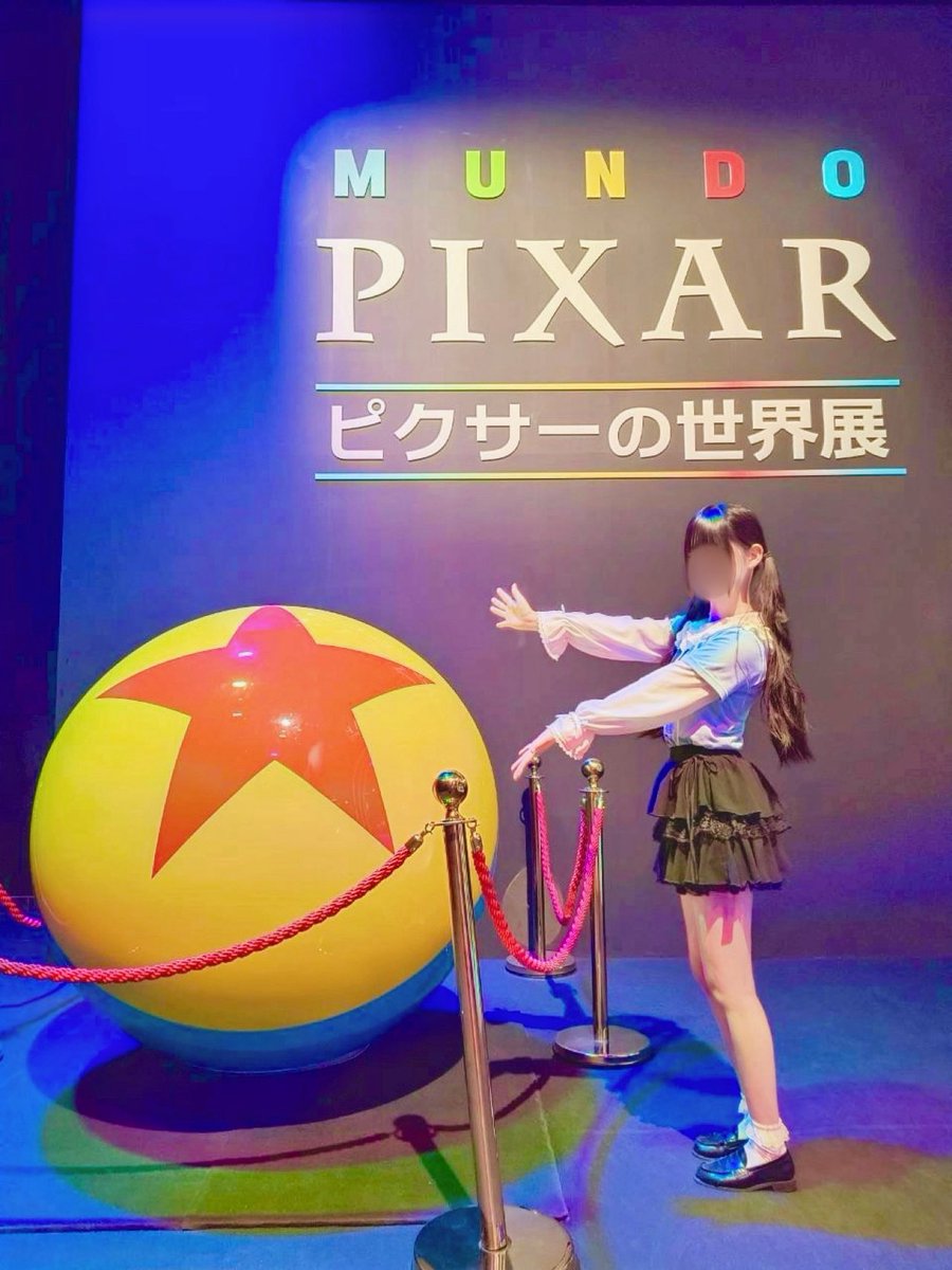 ひなの tweet media