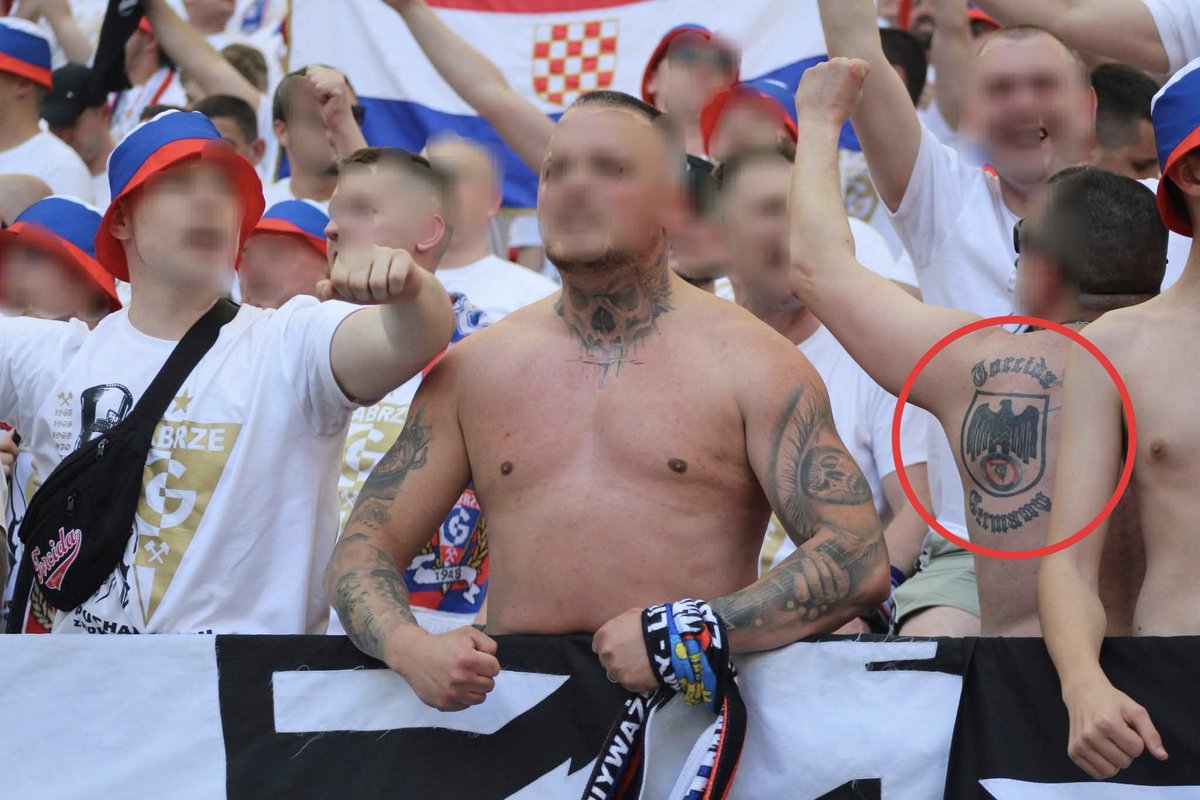 🇵🇱 Biało-Czerwony Pasiak tweet media