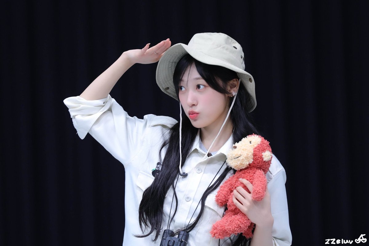 artmspics's tweet photo. choerry *. ☾ ⋆
© zzeluv 250705
#최리 #choerry #아르테미스 #artms https://t.co/sg0n7GAG5m