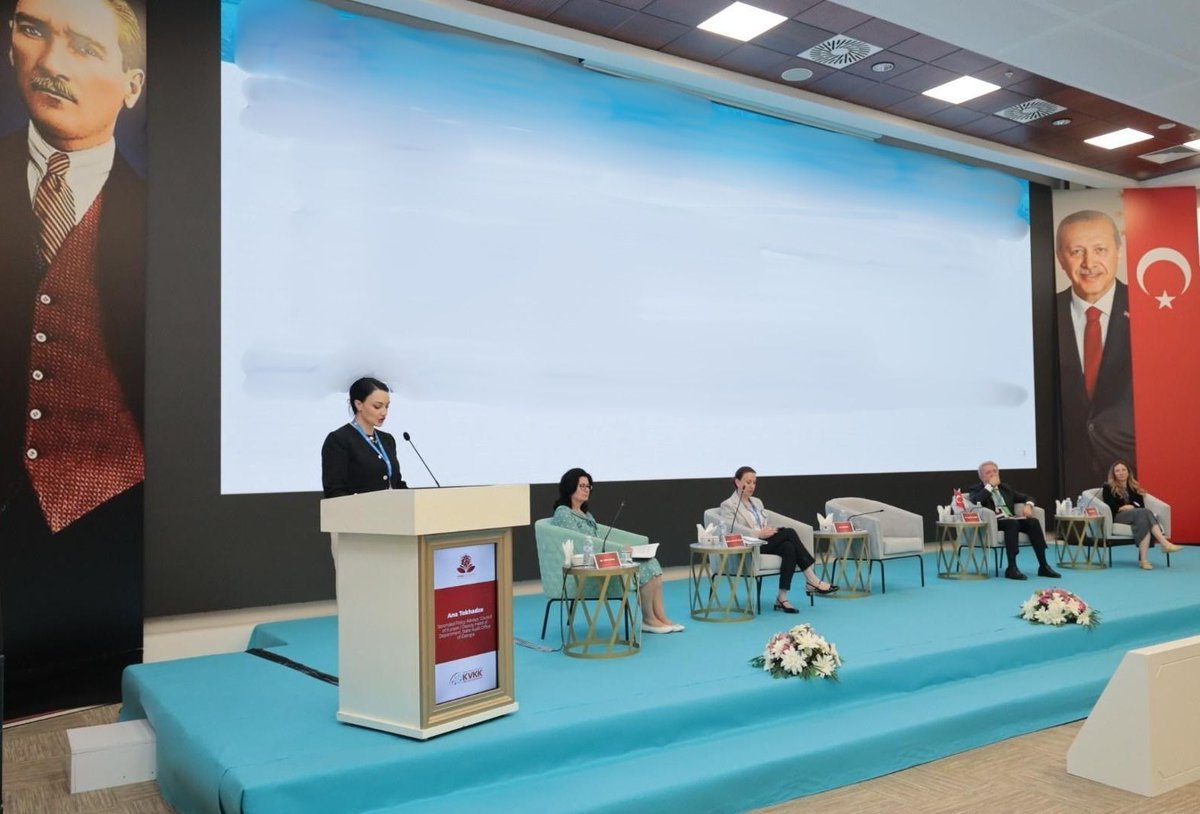 KVKKurumu's tweet photo. Bu yıl Kurumumuz ev sahipliğinde ülkemizde gerçekleştirilen Avrupa Veri Koruma Otoriteleri Bahar Konferansı oturumlarının ilk günü, çocukların kişisel verilerinin korunmasına ilişkin konuların ele alındığı panel ile tamamlandı.

#SpringConference2026 https://t.co/Hh11PNHC8y
