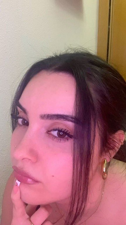 Suna Yiğitler tweet media