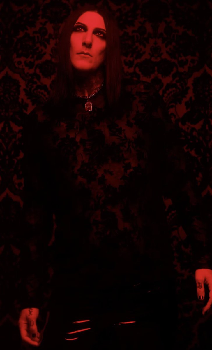 𝓟𝓾𝓶𝓹𝓴𝓲𝓷. 🖤🥀 tweet media