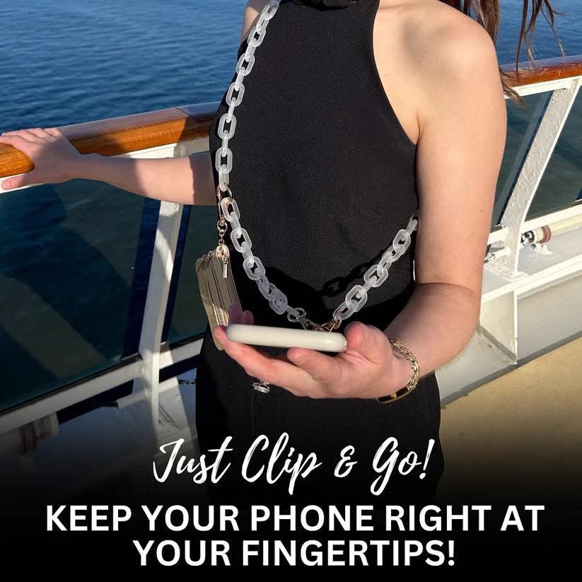 PotterPecan's tweet photo. 🎓 Looking for the perfect pre-graduation gift?
Save The Girls purses are a game-changer! They fit discreetly under a graduation gown, so your grad can keep their phone close and their hands free during the big moment. Stylish, practical, and perfect for the walk across the stage https://t.co/zYVtMQNOvz