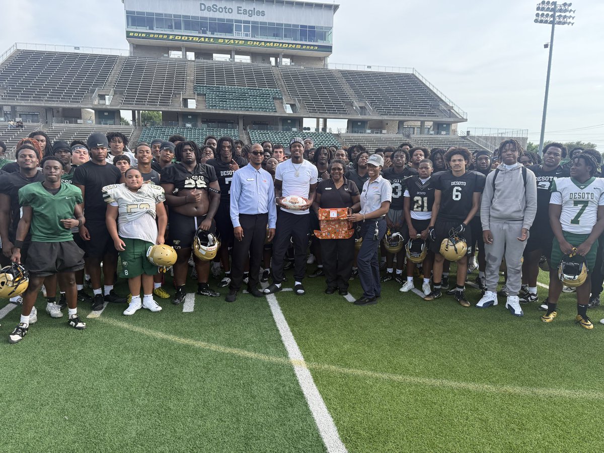 DeSoto Football tweet media