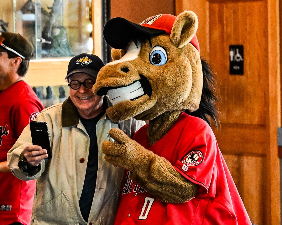 Billings Mustangs tweet media