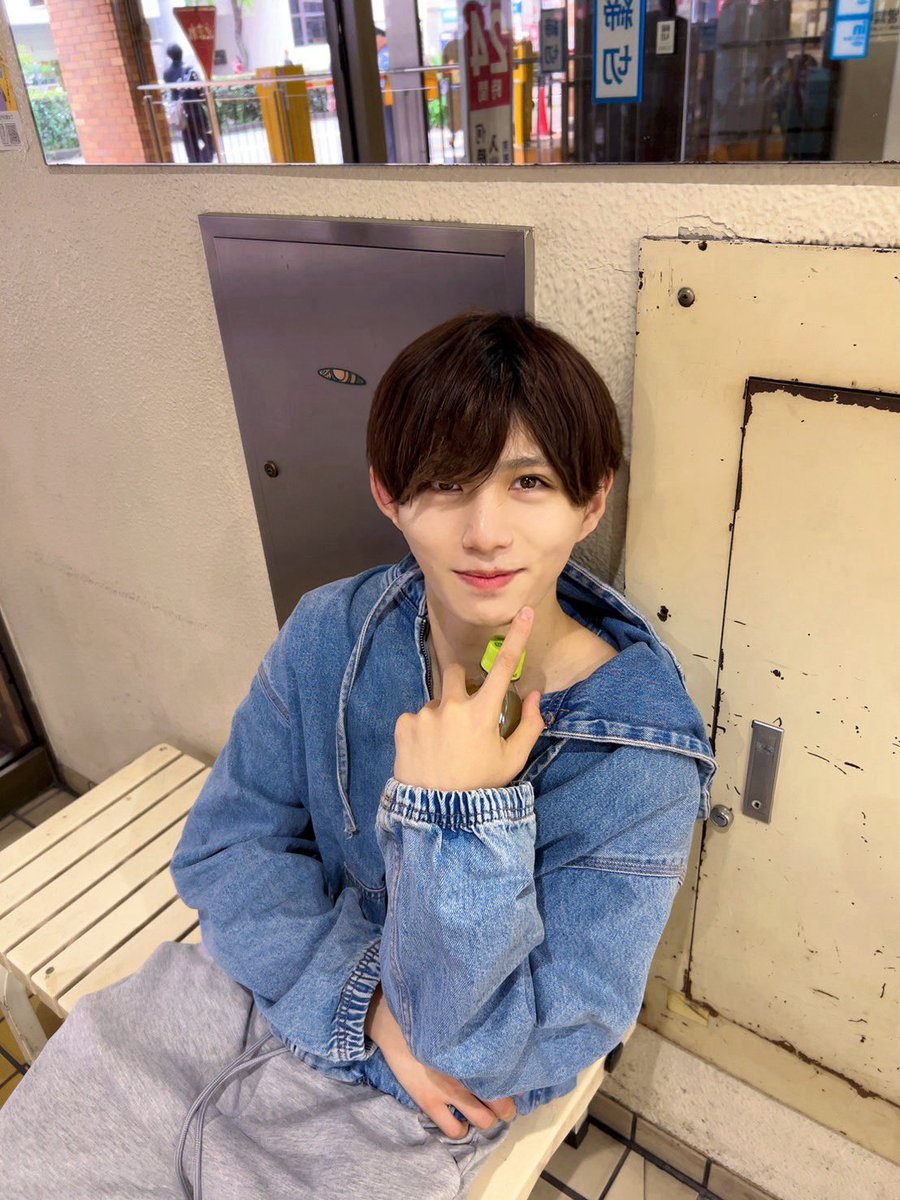 とも tweet media