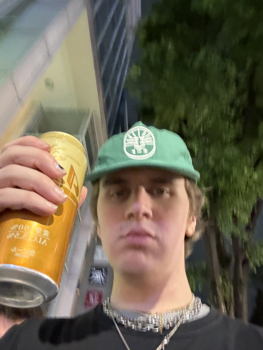 JOHN🧊 tweet media