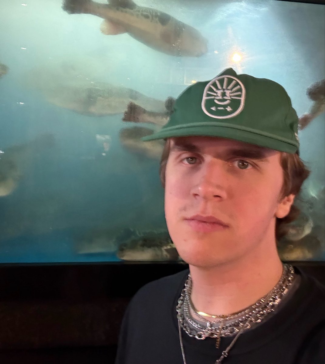 JOHN🧊 tweet media