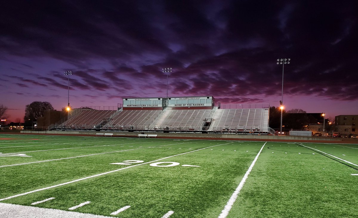 CFBHome's tweet photo. Stadium of the Morning 🥞

🏟️ Korver Field at De Valois Stadium
✔️ Capacity 3,100
📍 Orange City, Iowa

Home of @nwc_fb https://t.co/lbXhVgau31