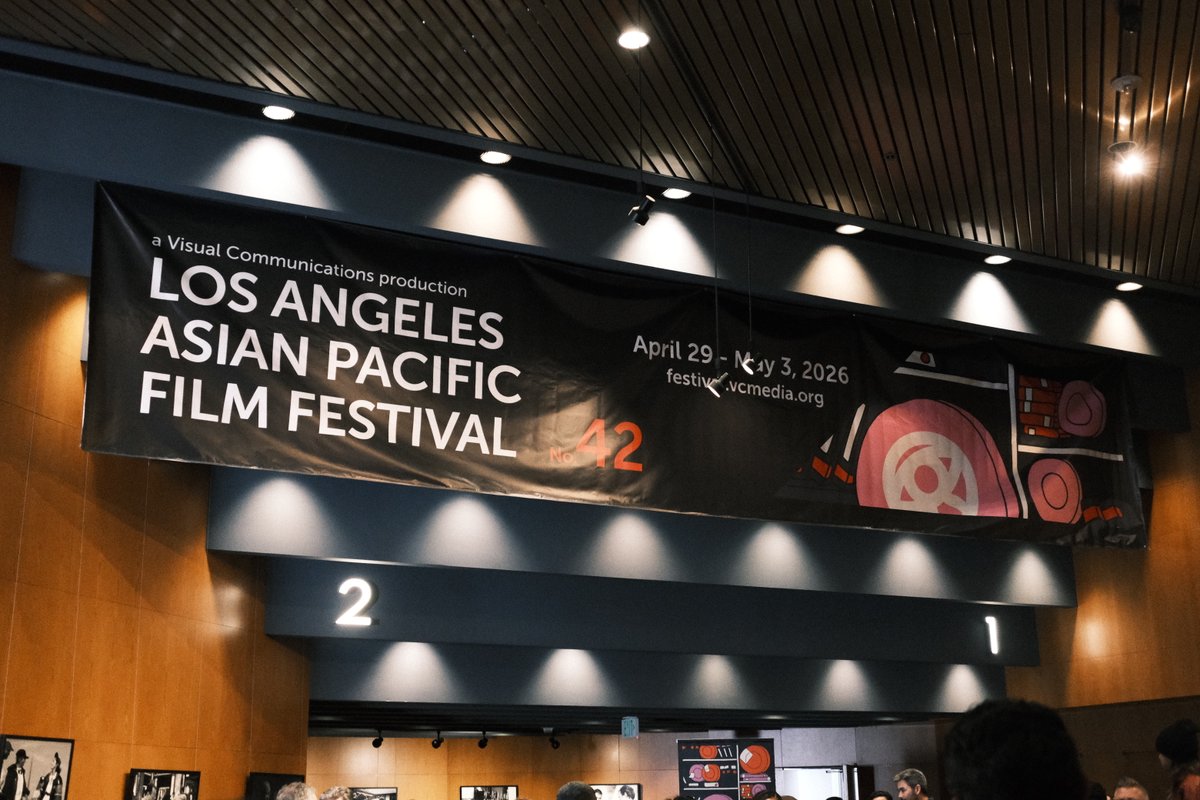 sugarjohnny's tweet photo. This brings back memories of LA. https://t.co/mLhllyVjre