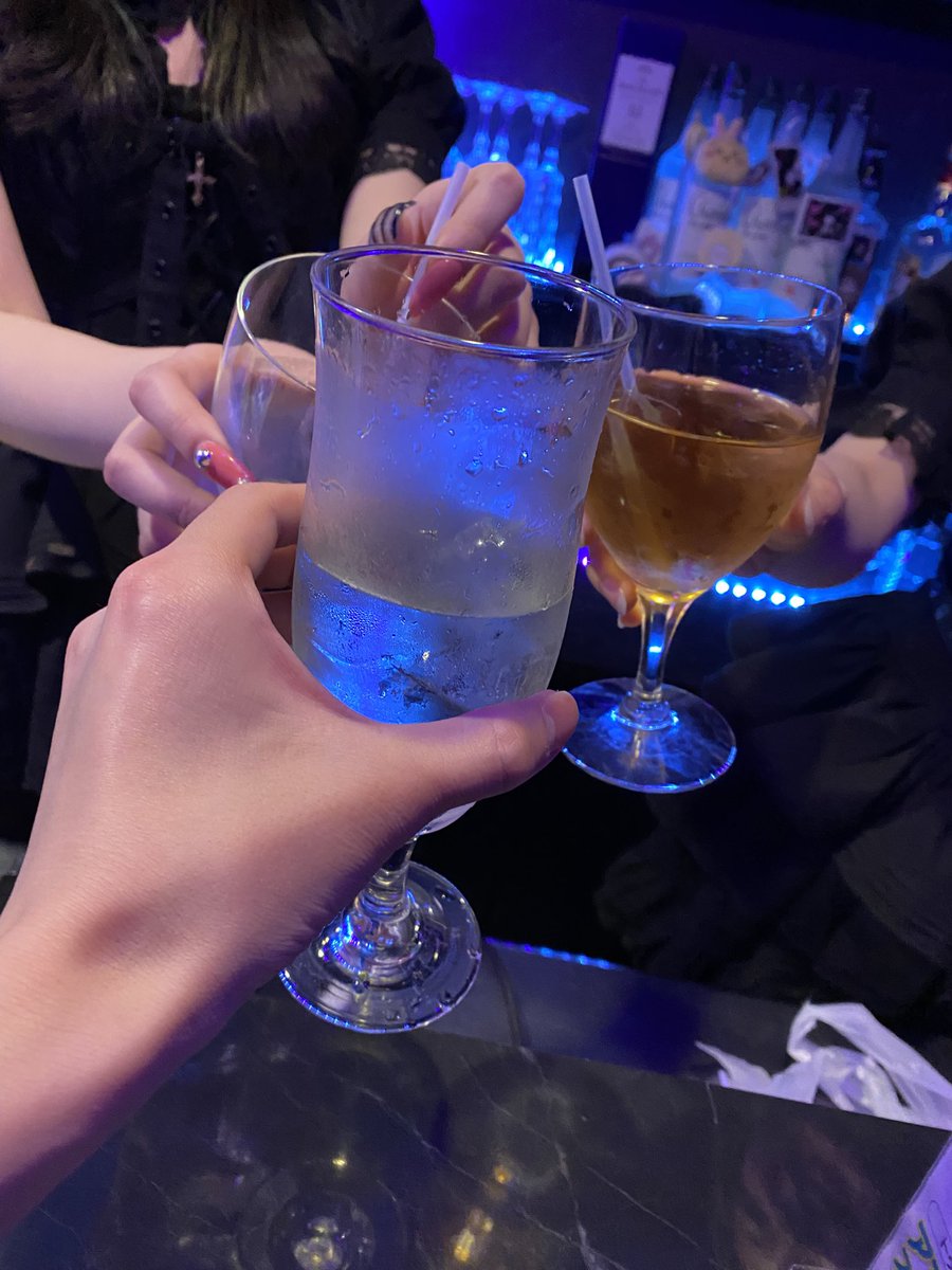 スズケン tweet media