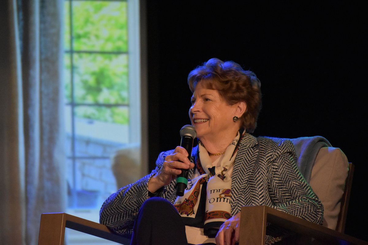 Sen. Jeanne Shaheen tweet media