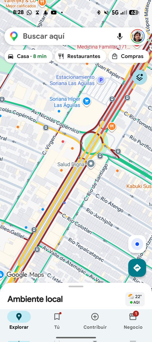 Chemasos's tweet photo. @Trafico_ZMG @JaliscoVial @JuanJoseFrangie @PabloLemusN  @TVAztecaJalisco 
Laterales de Lopez Mateos a la altura de Pinar de La calma colapsadas.
Paradas de camión llenas que camiones no avanzan.
La estrategia obsoleta del contraflujo solamente translada el problema a otro lado. https://t.co/mRcgZcb99Q