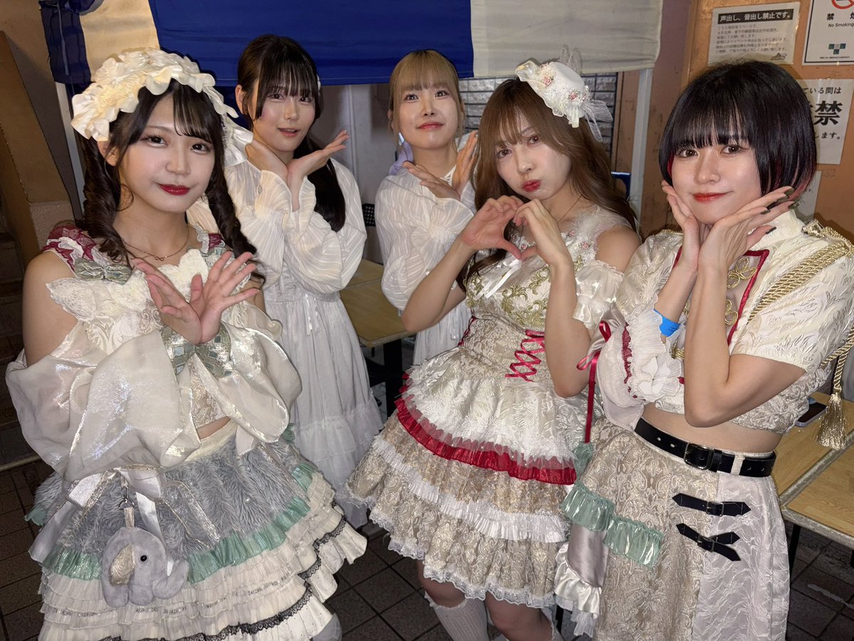 小嶋りん️꒰ঌ🎻キスエク tweet media