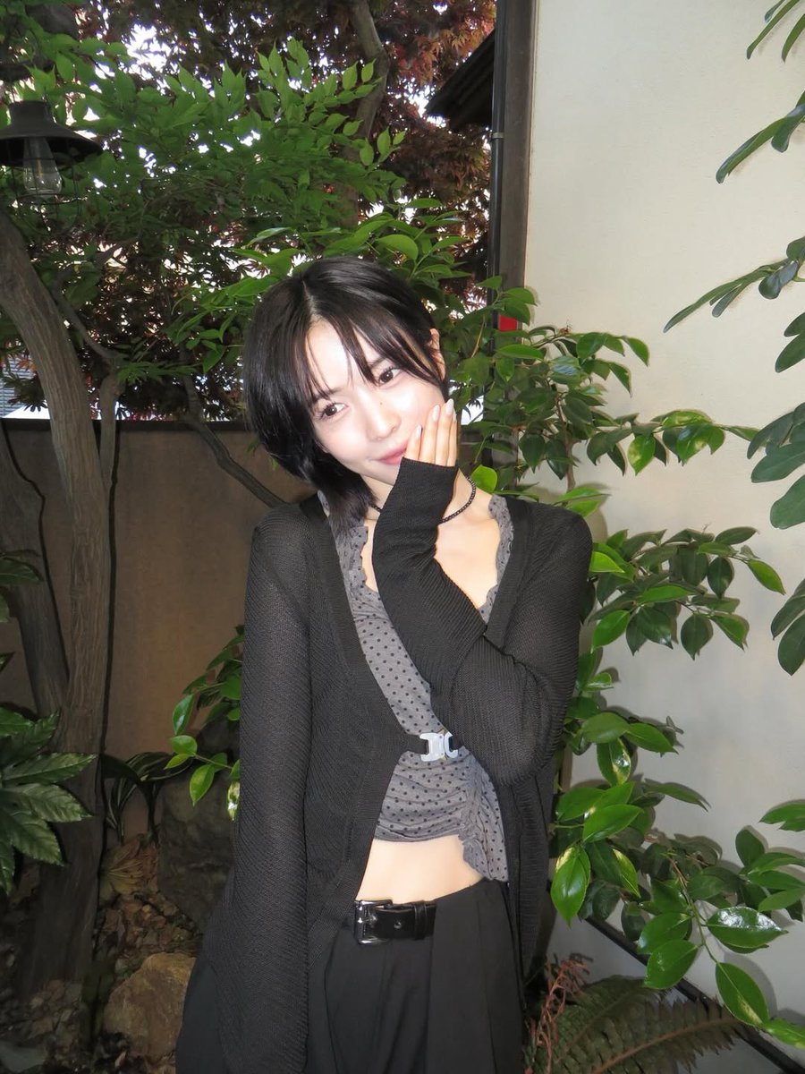 maya です ☺︎ maya-is-happy-v0-2v3j58g1dr1f1