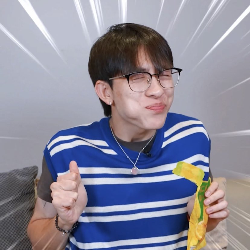เนียว ✿ tweet media