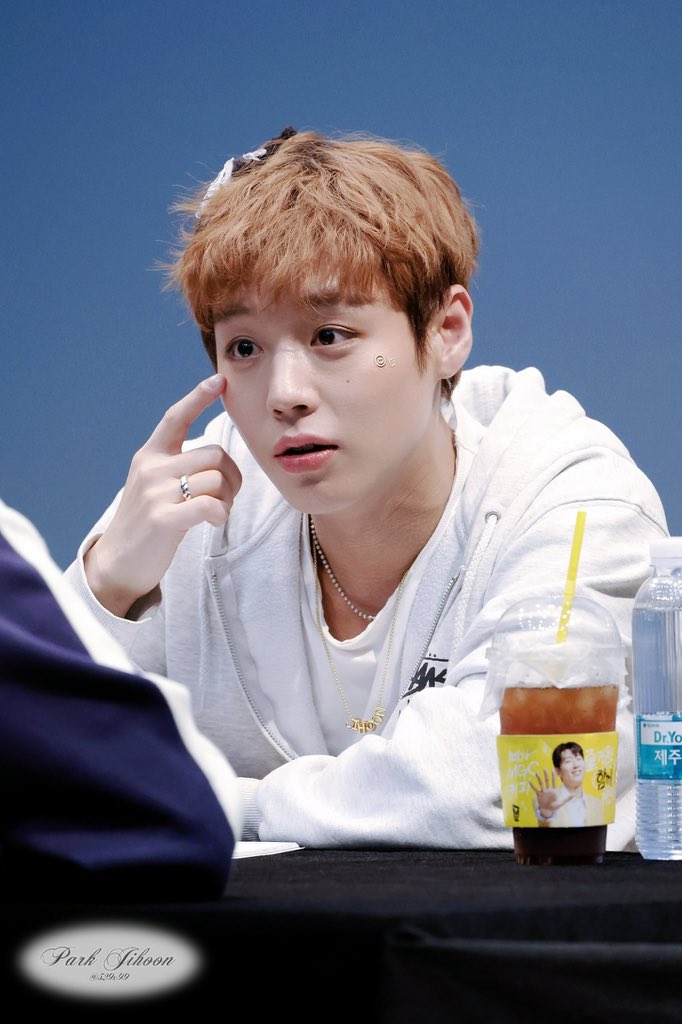 포디 tweet media