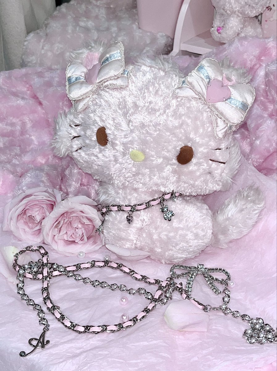 。˚♡ 제に֎𓌈˚ tweet media