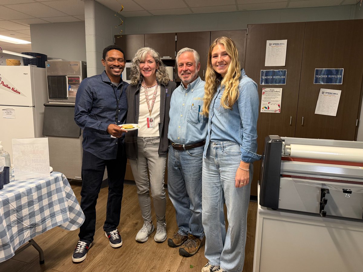 springmillelem's tweet photo. During #TeacherAppreciationWeek, our Spring Mill front office team treated staff to a Grab &amp; Go Breakfast Bar filled with delicious breakfast favorites!💙We hope every thoughtful detail showed just how much they are appreciated and cared for each day! 🐾 @springmillpto @msdwt https://t.co/c6u8oztoww