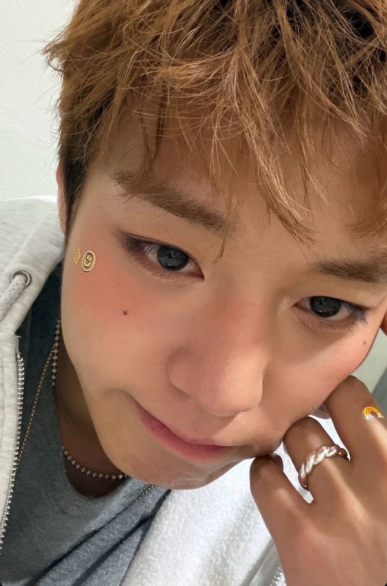 윙피✧‧˚ tweet media