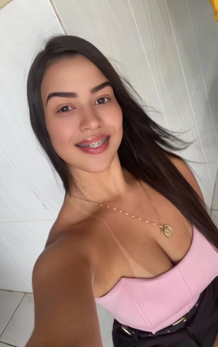 Adriana Gómez tweet media