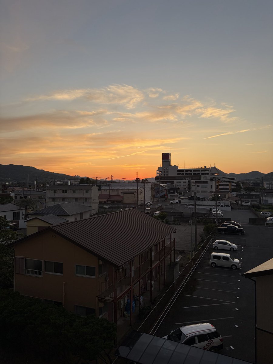 hiro_hirotti2's tweet photo. 連休。有難うm(_ _)m https://t.co/YBSlIRBMxV