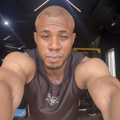 ObisonO's tweet photo. #NewProfilePic https://t.co/zuz47RBpCw