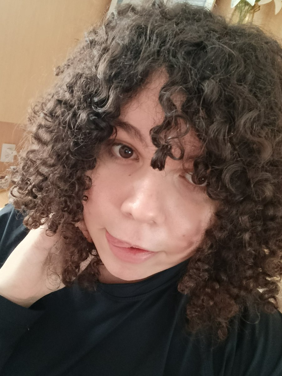 🍓໒꒱ tweet media