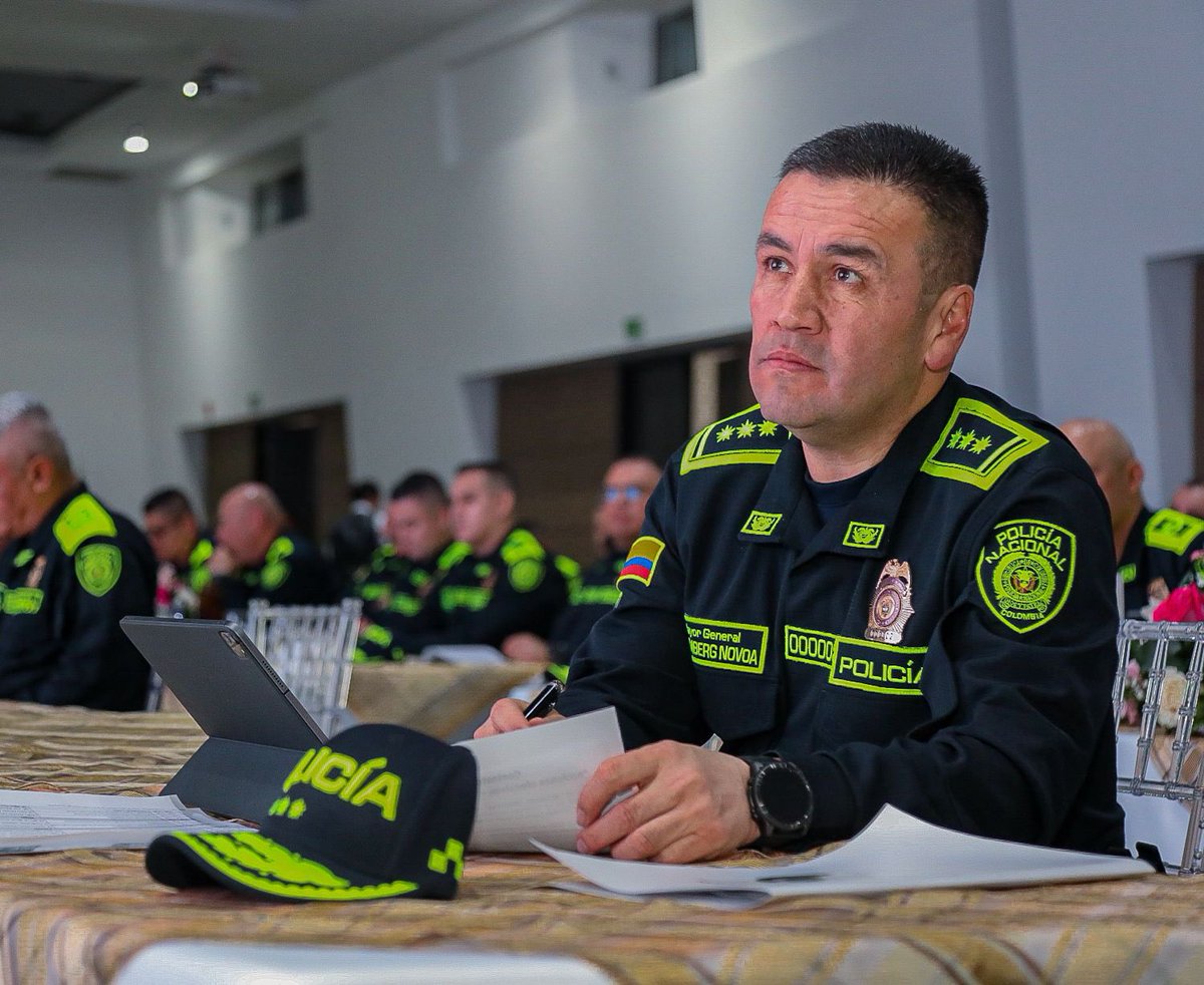 Policía de Colombia tweet media
