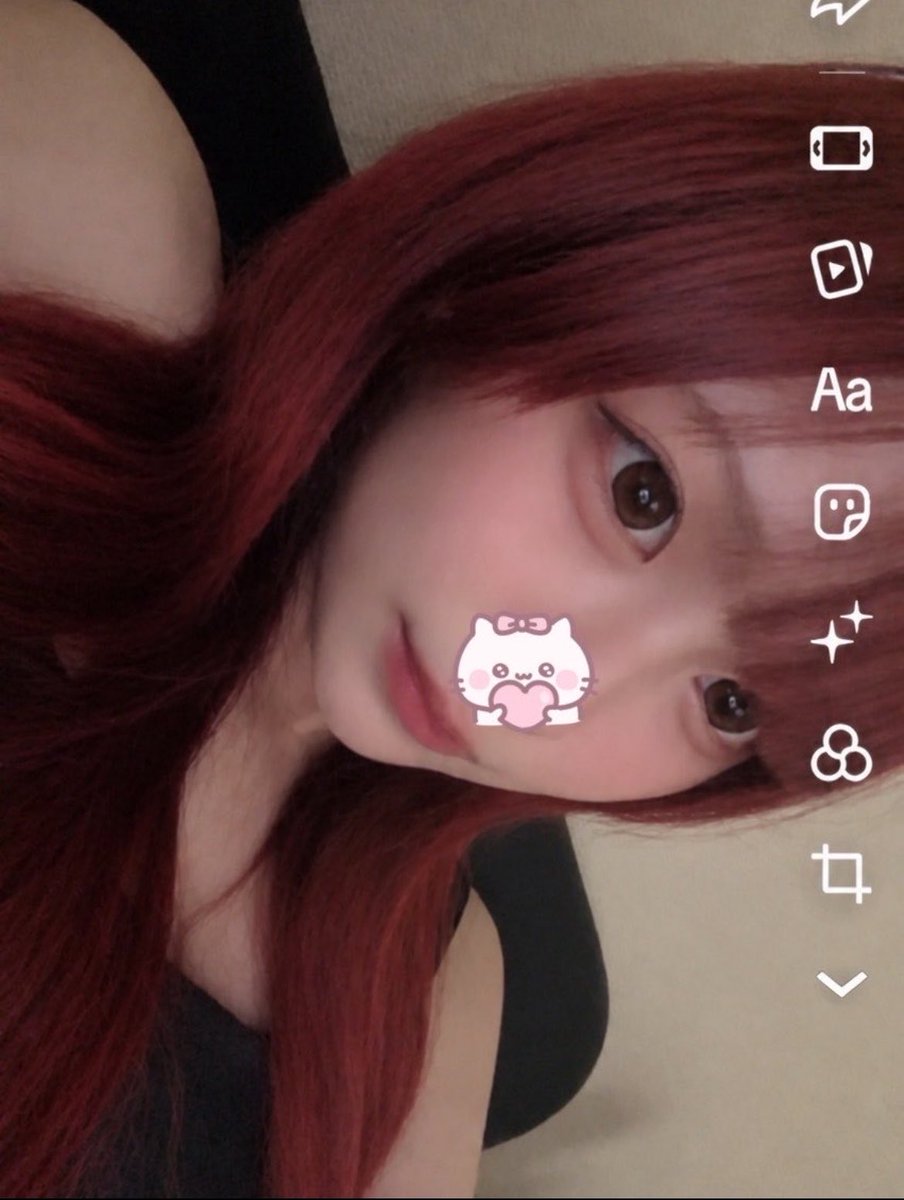 ‎𖤐 tweet media