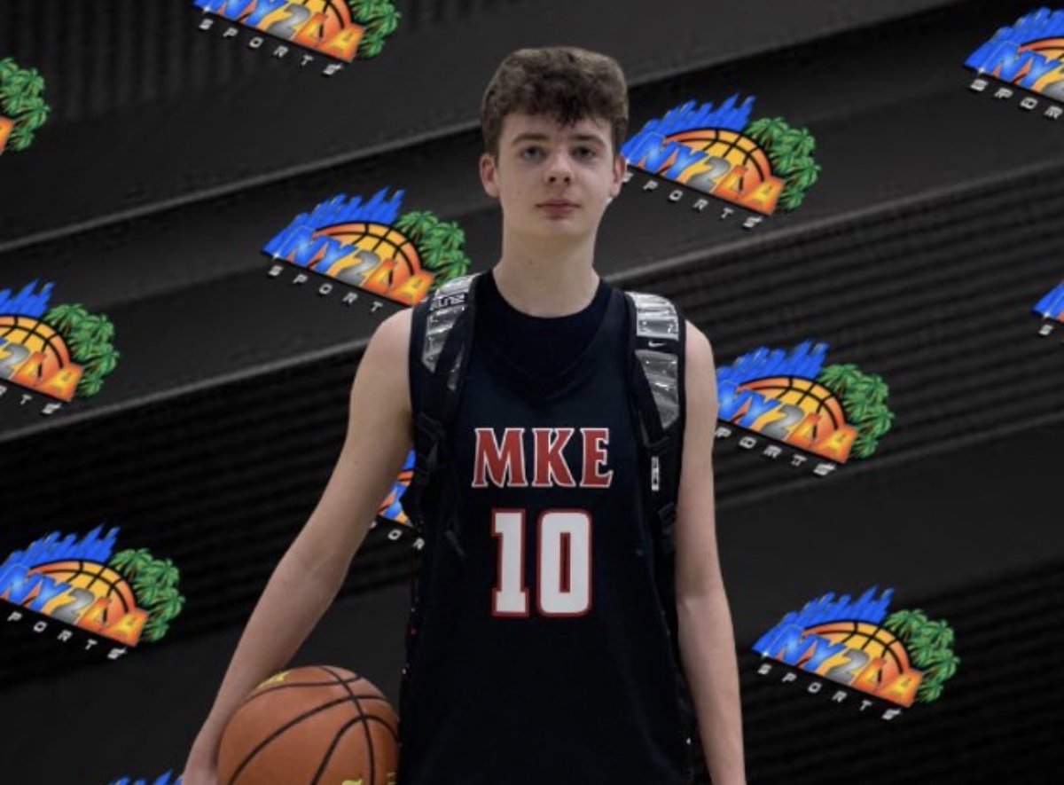 MkeTrailblazers's tweet photo. #10 Jayden Przybilla getting recognized for his ability to defend multiple positions, handle the ball, attack downhill, and make plays for others. The work continues. 📈🏀

#MilwaukeeTrailblazers https://t.co/1ZMcdzacJi