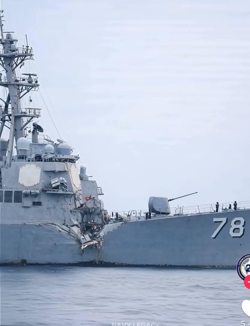 The United States announced it is suspending all crossing activities through the Straight of Hormuz because Iran's navy hammered their frigate and it had to turn back as quickly as possible and ran faraway as it could.
 
Iran is not Venezuela.

#Irán #IranWar‌