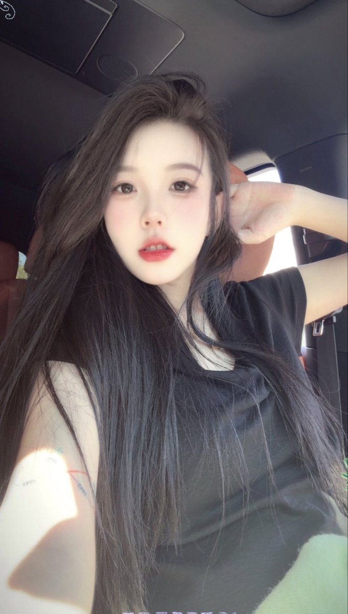 Niniailk's tweet photo. 更新一下日常吧 https://t.co/FyJ2gDDd7q