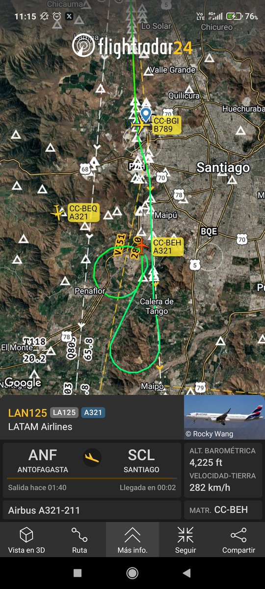 Primera activación de pistas 35 en el aeropuerto de Santiago (SCL) en el año 2026!

La primera "víctima" es el CC-BEH que iba a 17R proveniente desde Antofagasta pero que debido al cambio en los vientos ahora va enfilando a 35L.