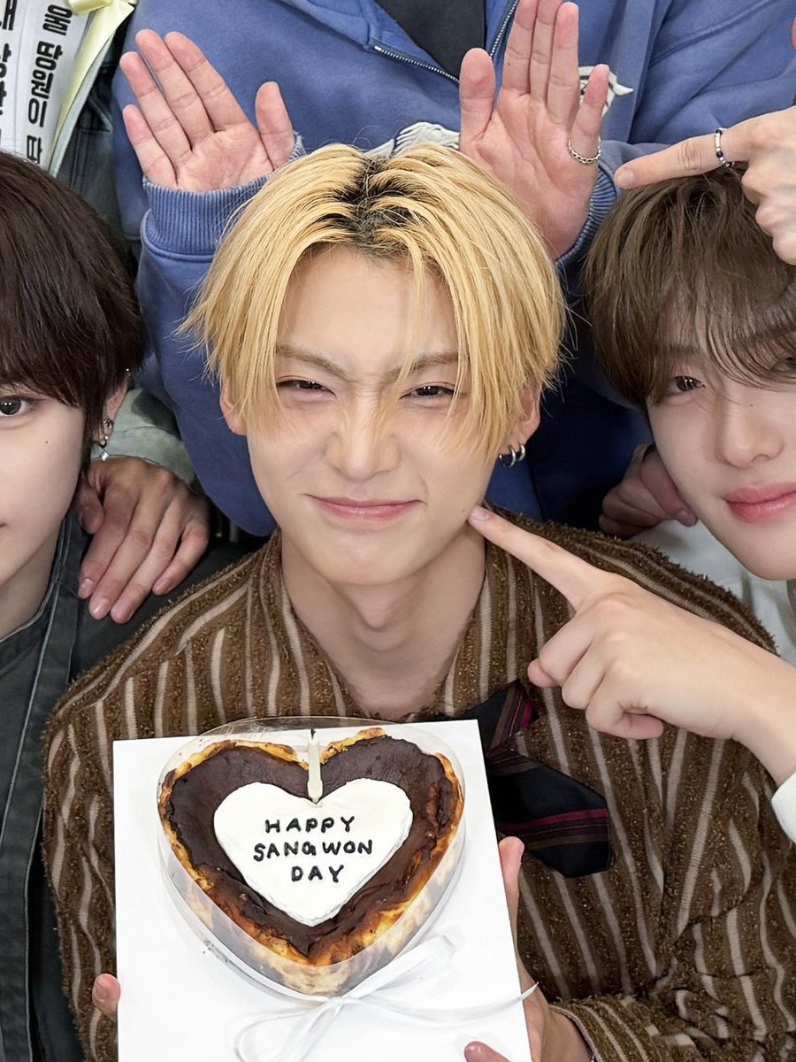 sie. 𓊆ྀི sangwon day 𓊇ྀི tweet media