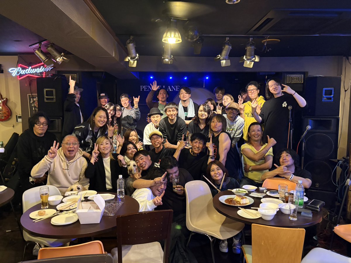 SOAR_pez's tweet photo. Violet616自主企画「紫の空」でした！
人生初！4つのユニットやバンドで出演させて頂きました✨覚える曲が多く、不安な点もありましたが、皆さんが温かく迎え入れてくださったおかげで無事に成功させることができました👏
聴いてくださった皆様、共演させて頂いた皆様、ありがとうございました😊 https://t.co/dtW0V35KqB