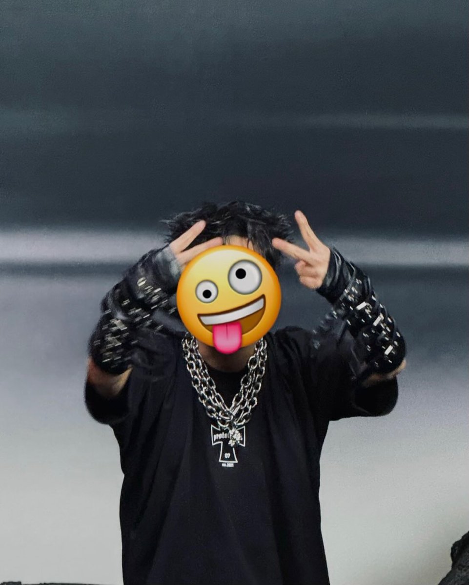 IconicSumin tweet media